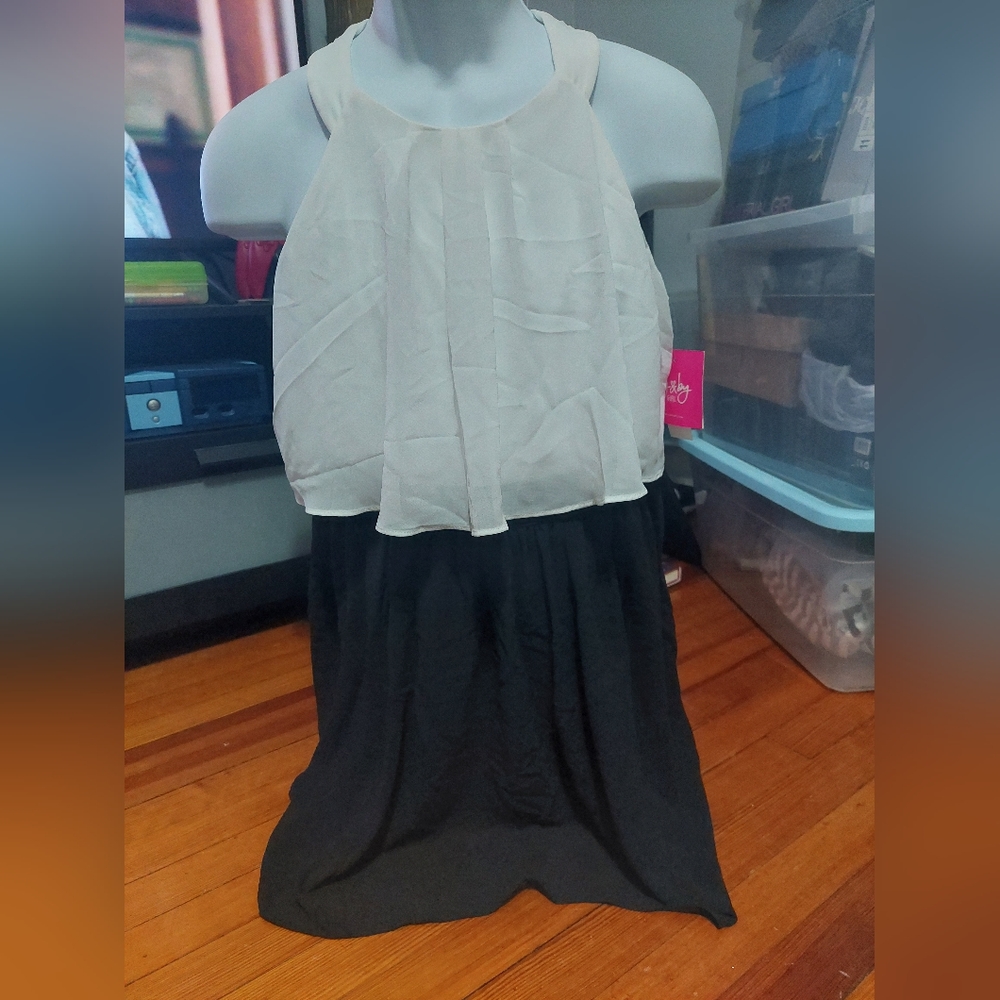 NWT ByBy girls dress 18.5